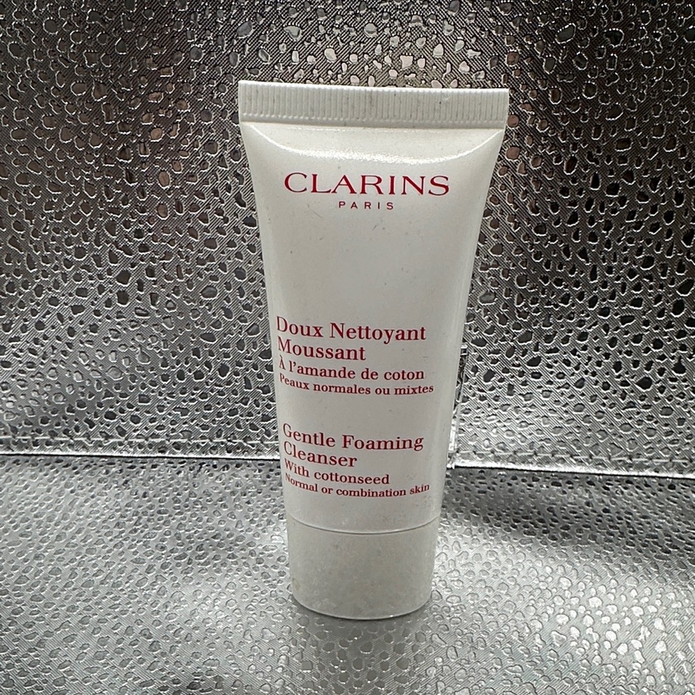 Clarins Gentle Foaming Cleanser - White and Red